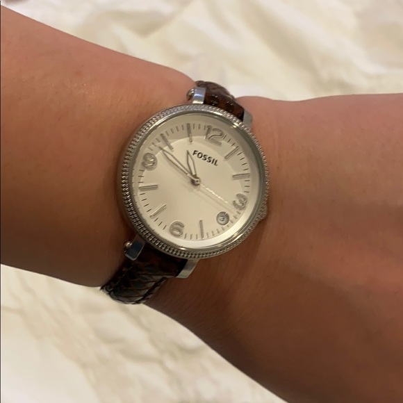 Fossil Watch - Picture 5 of 5